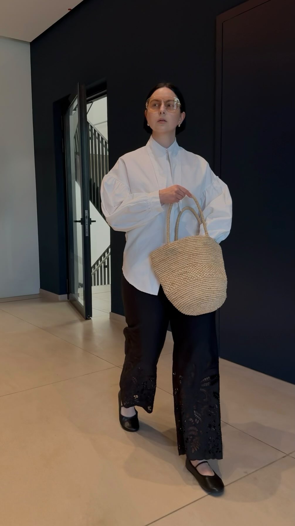 Instagram post by @fashionstylistmb for The Frankie Shop. Caption reads: ad/werbung classic with a hint of....