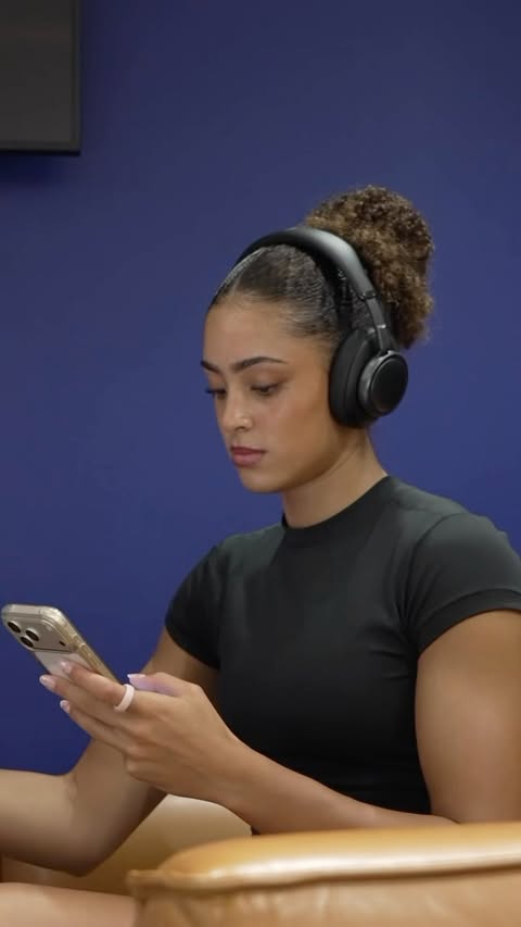 Instagram post by @aaliyahcrump_ for JBL. Caption reads: New campus, same JBL Live 780NCs 🎧 @jblaudio....