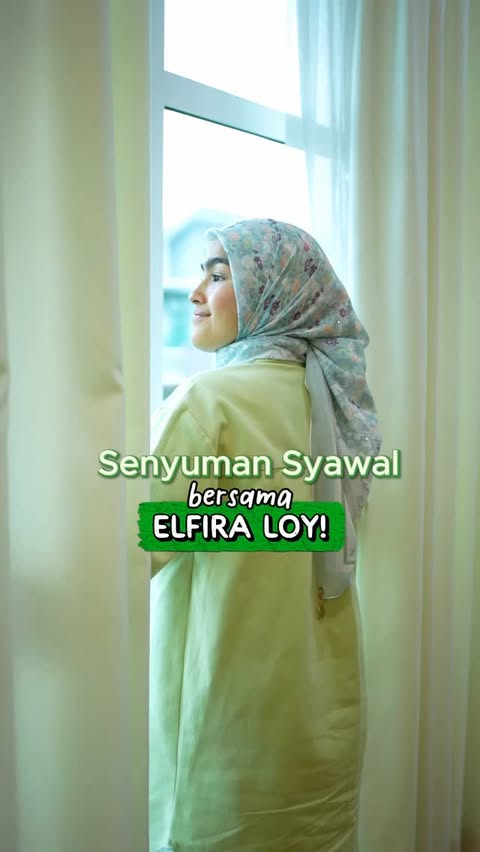 Instagram post by @elfiraloy for Darlie Thailand. Caption reads: Dengan Darlie @darliemy , Raya jadi lebih bermakna....