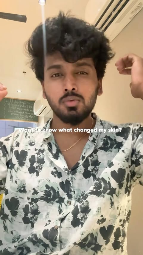 Instagram post by @deepak_rajendhiran for Deconstruct. Caption reads: Comment “link“ to get product link #Deconstruct....