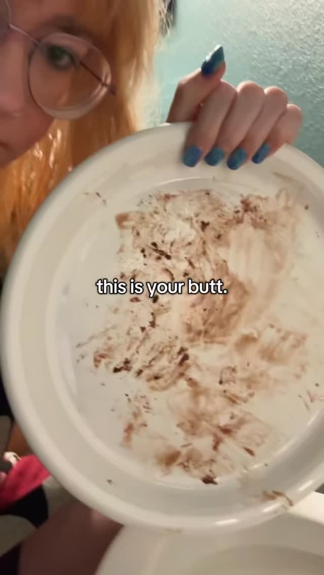 Instagram post by @miastegner for LUXE Bidet. Caption reads: | went on a trip recently and missed my @luxebidet....