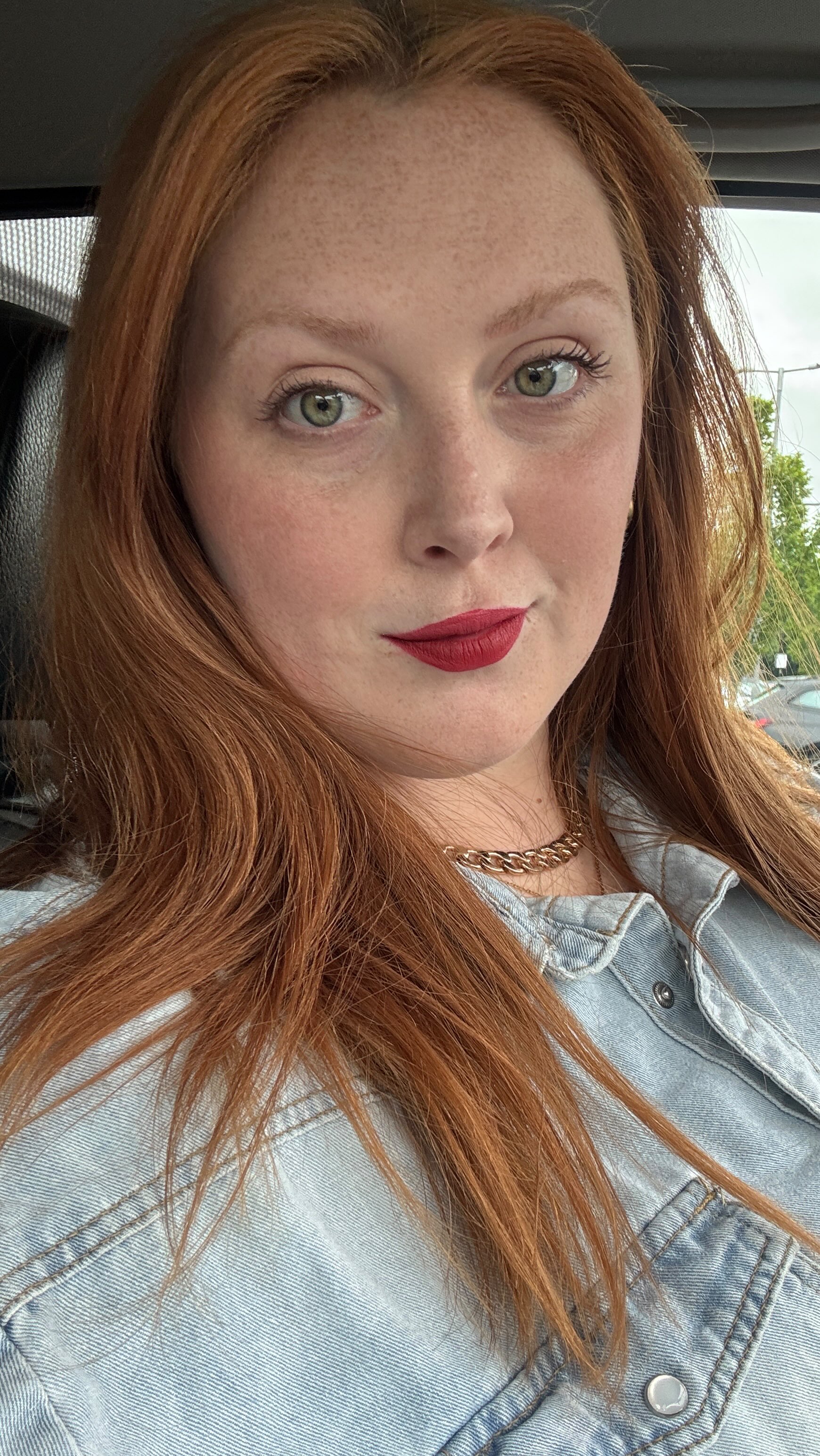 Instagram post by @jadewakeling for Dream Pairs Shoes. Caption reads: Little OOTD- working mum style ✨ 

Shirt- @newlook....