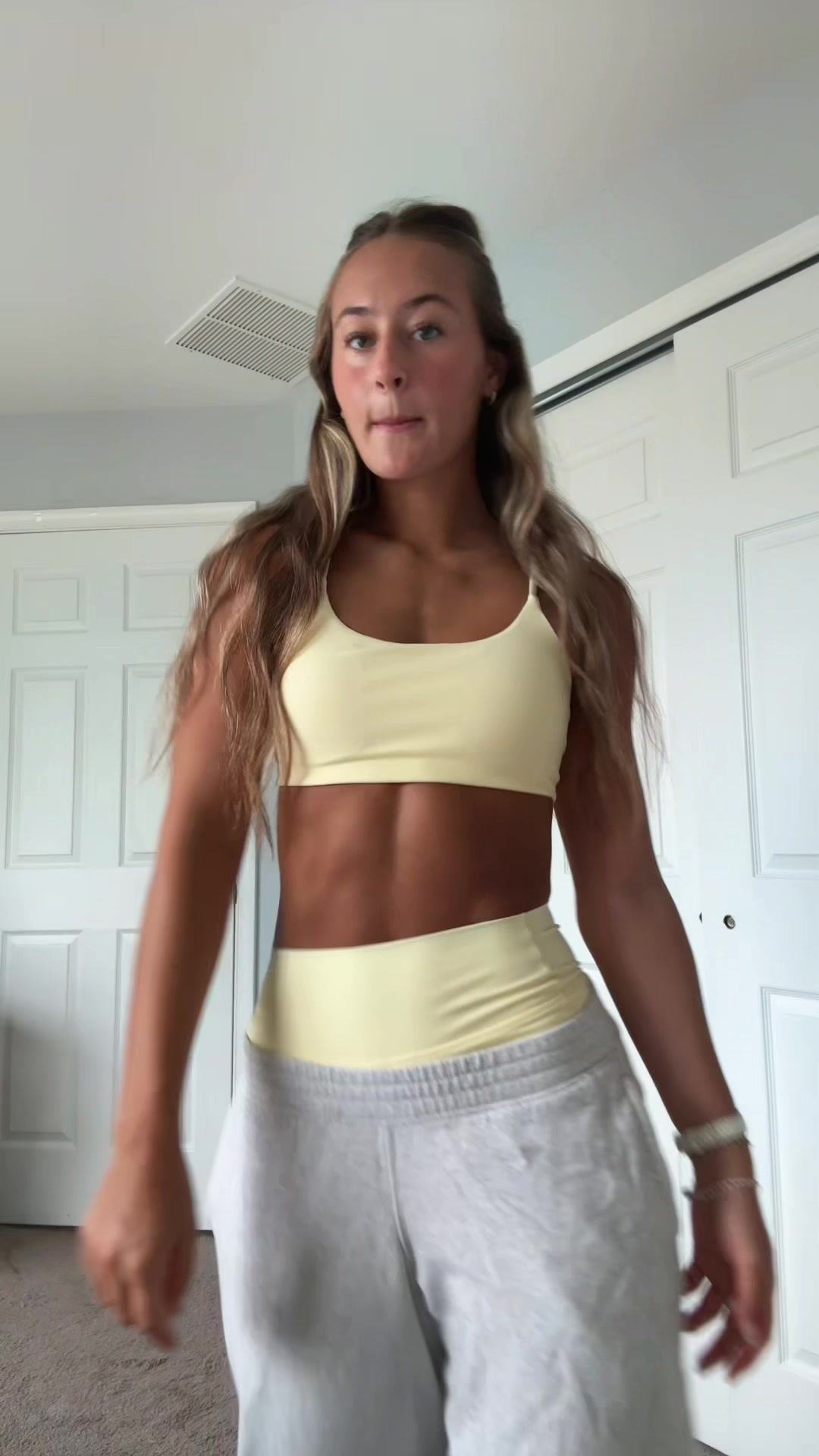 TikTok post by @kikifrenchhh for SUUKSESS. Caption reads: Cutest yellow workout set ever💛 From @SUUKSESS....