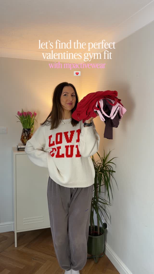 Instagram post by @chloebrantfitness for MyProtein. Caption reads: Try on the brand new @mpactivewear valentines drop....