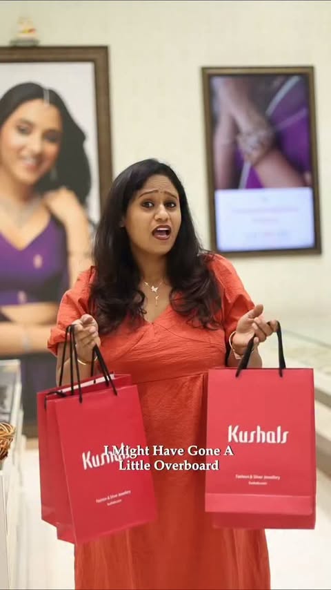 Instagram post by @ammayi_to_amma for Kushals Fashion Jewellery. Caption reads: [...] Dropped everything to hit up....