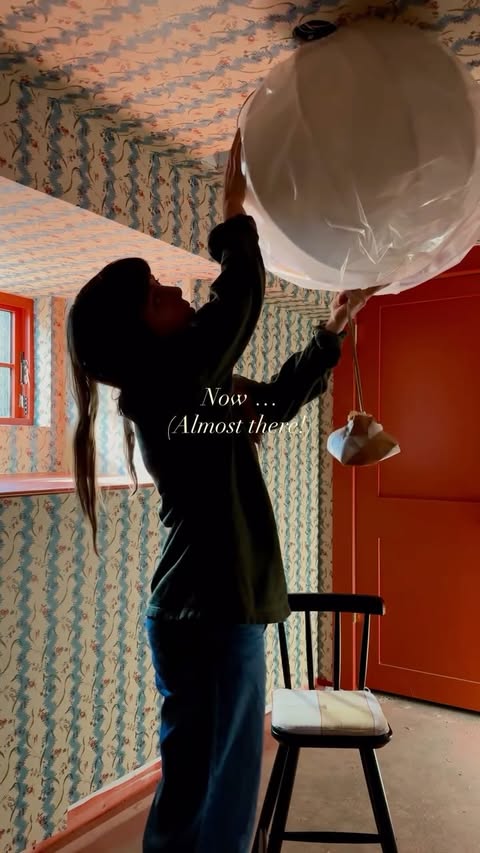 Instagram post by @chalkwhitearrow for Sandberg Wallpaper. Caption reads: Still so much to do down here, but I couldn’t....