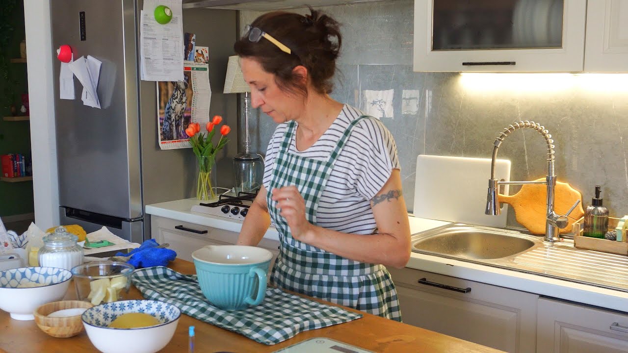 YouTube post by @romi_home for Dalfilo. Caption reads: Light cleaning, sun and sweetness: my most loved....