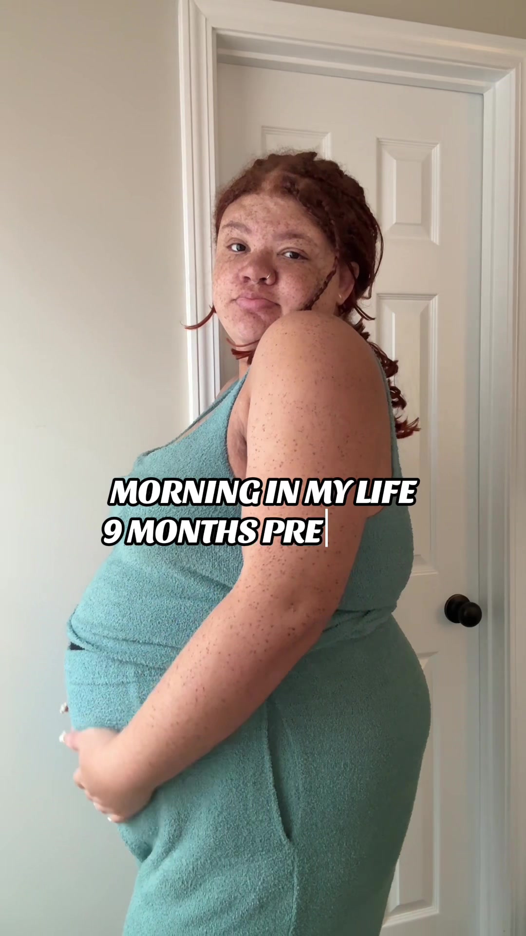TikTok post by @sisiiuwu for YITTY. Caption reads: MORNING ROUTINE 9 MONTHS PREGNANT! also the lounge....