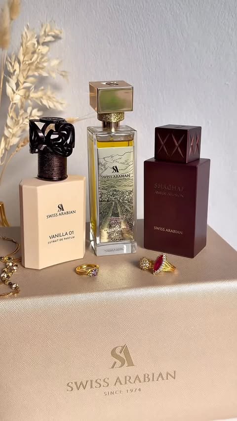 Instagram post by @razs.beautycorner for Swiss Arabian. Caption reads: [...] with The Collector’s Edition from....