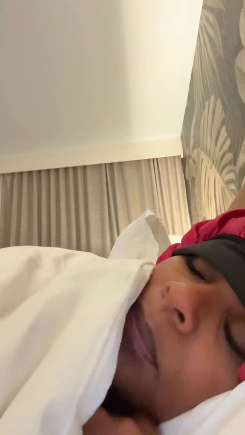 Instagram post by @iamtabithabrown for Donna’s Recipe. Caption reads: Laaaawwwddd Donna woke me up with a @donnasrecipe....