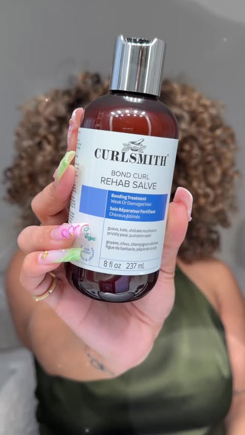 Instagram post by @curly.glorii for CURLSMITH. Caption reads: [...] curls more times than I can count 😭....