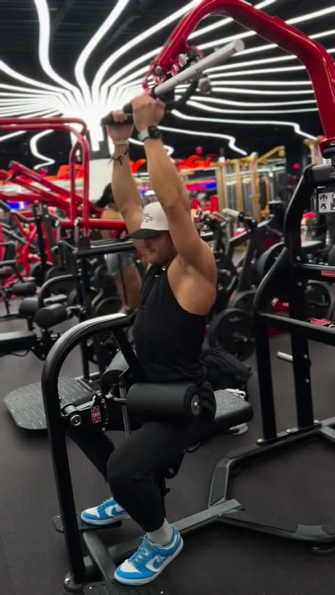 Instagram post by @williammorris1234 for Gorilla Mind. Caption reads: 1 day out from show day.

Wrapped up my final....