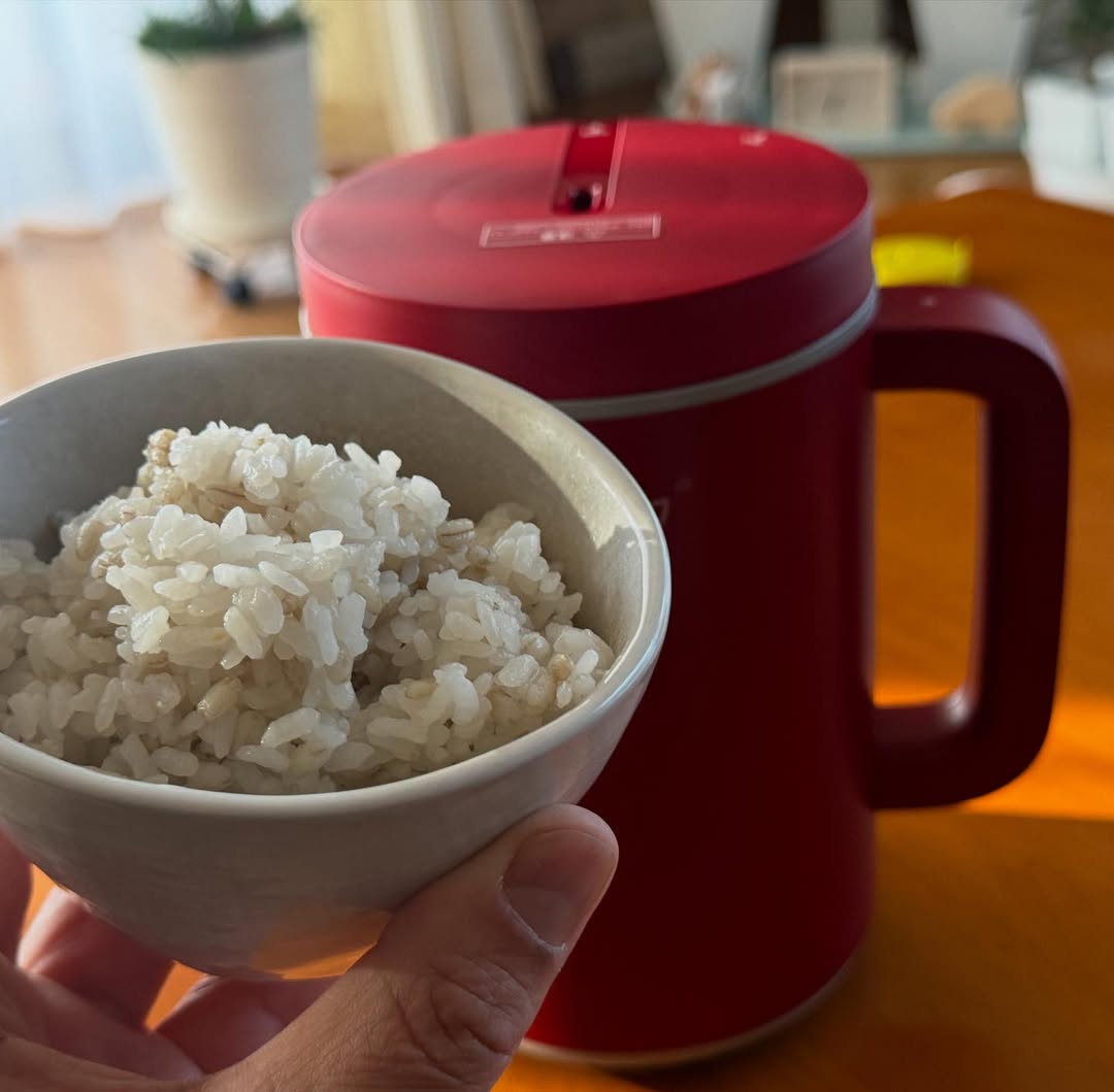 Instagram post by @maayann_ for Areti. Caption reads: 0058 A-008

.
こないだ買っちゃった
#ていとうシェフちびっこ....