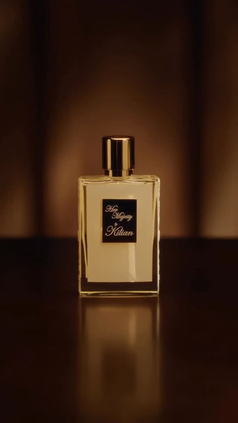 Instagram post by @clara.berry for KILIAN PARIS. Caption reads: Her Majesty, in my own way @kilianparis....