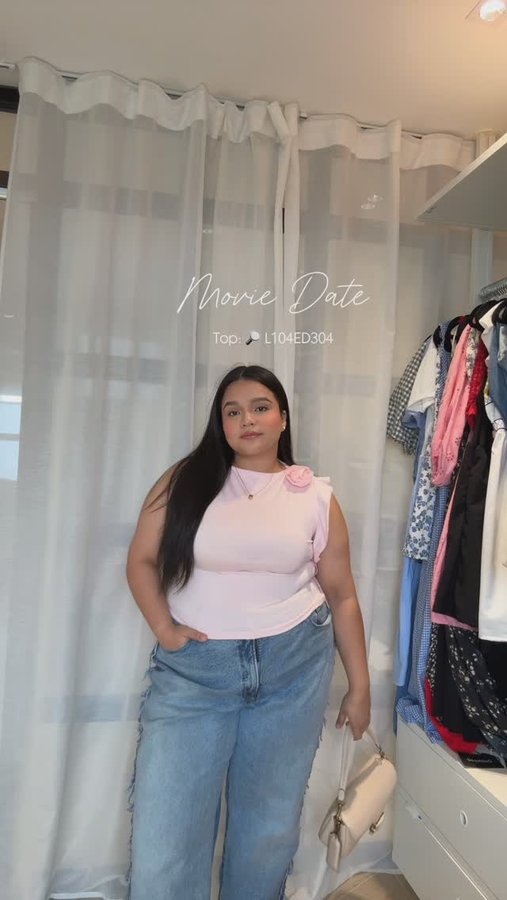 Instagram post by @thats.mikka for Lovito. Caption reads: [...] #valentinesoutfit #plussize#plussizefashion....