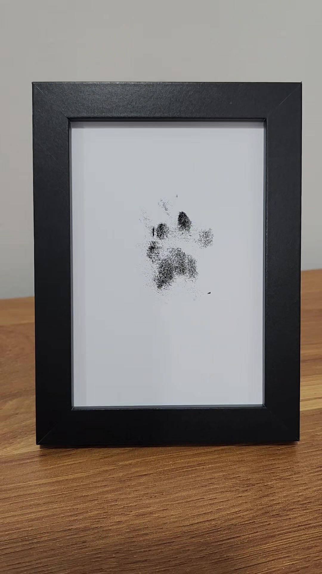 TikTok post by @ambragayle for Larleaf. Caption reads: Larleaf paw print impression kit creates long....