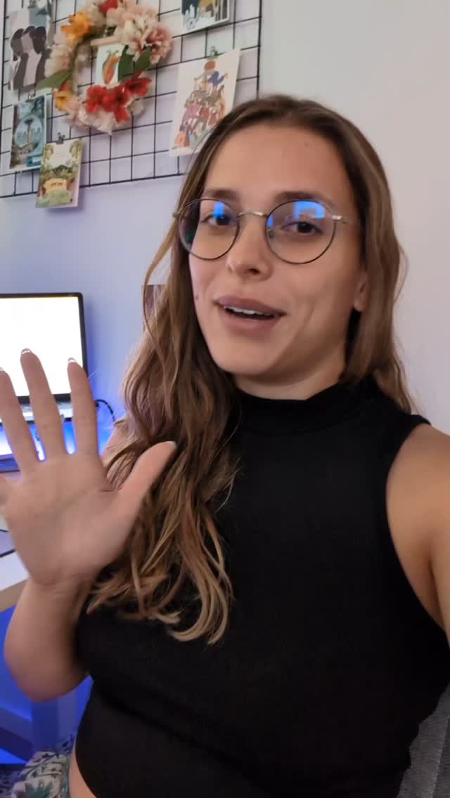 Instagram post by @amanda_gdias for Cambly. Caption reads: Faça seu teste de speaking GRÁTIS do....