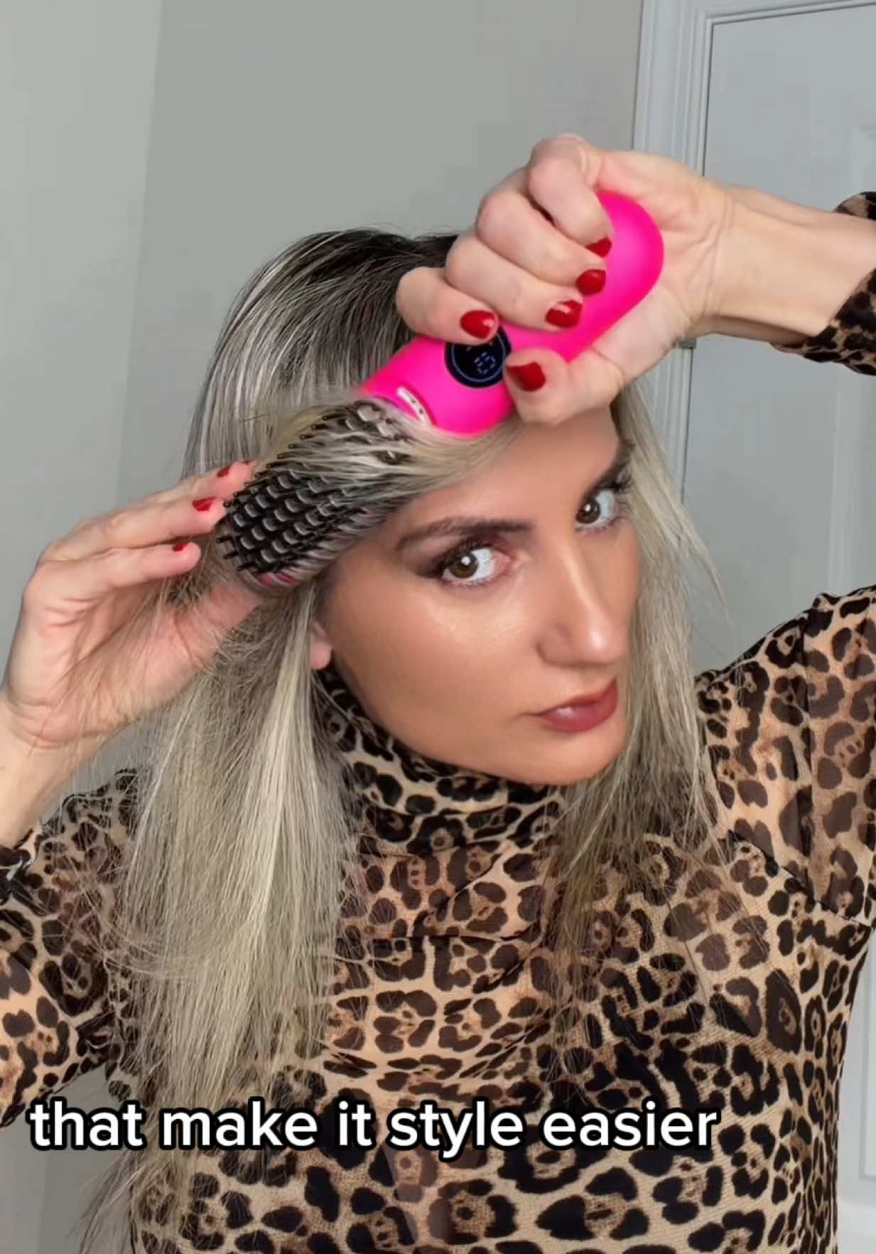 TikTok post by @dileks_journal for Fanttik. Caption reads: @Fanttik Get ready anywhere in just 5 minutes ✨....