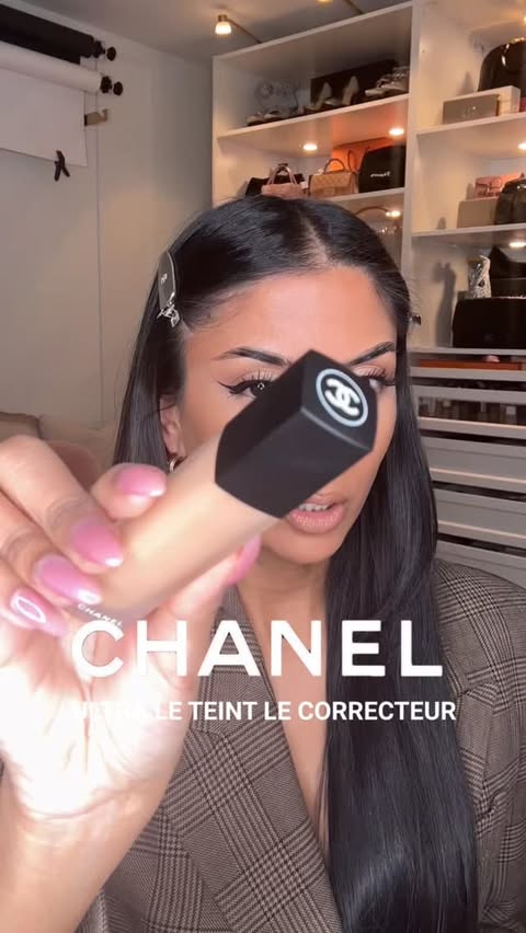 Instagram post by @wing.it.beauty for CHANEL. Caption reads: 🖤NEW CHANEL CONCEALER🖤
💭As a Chanel girlie....