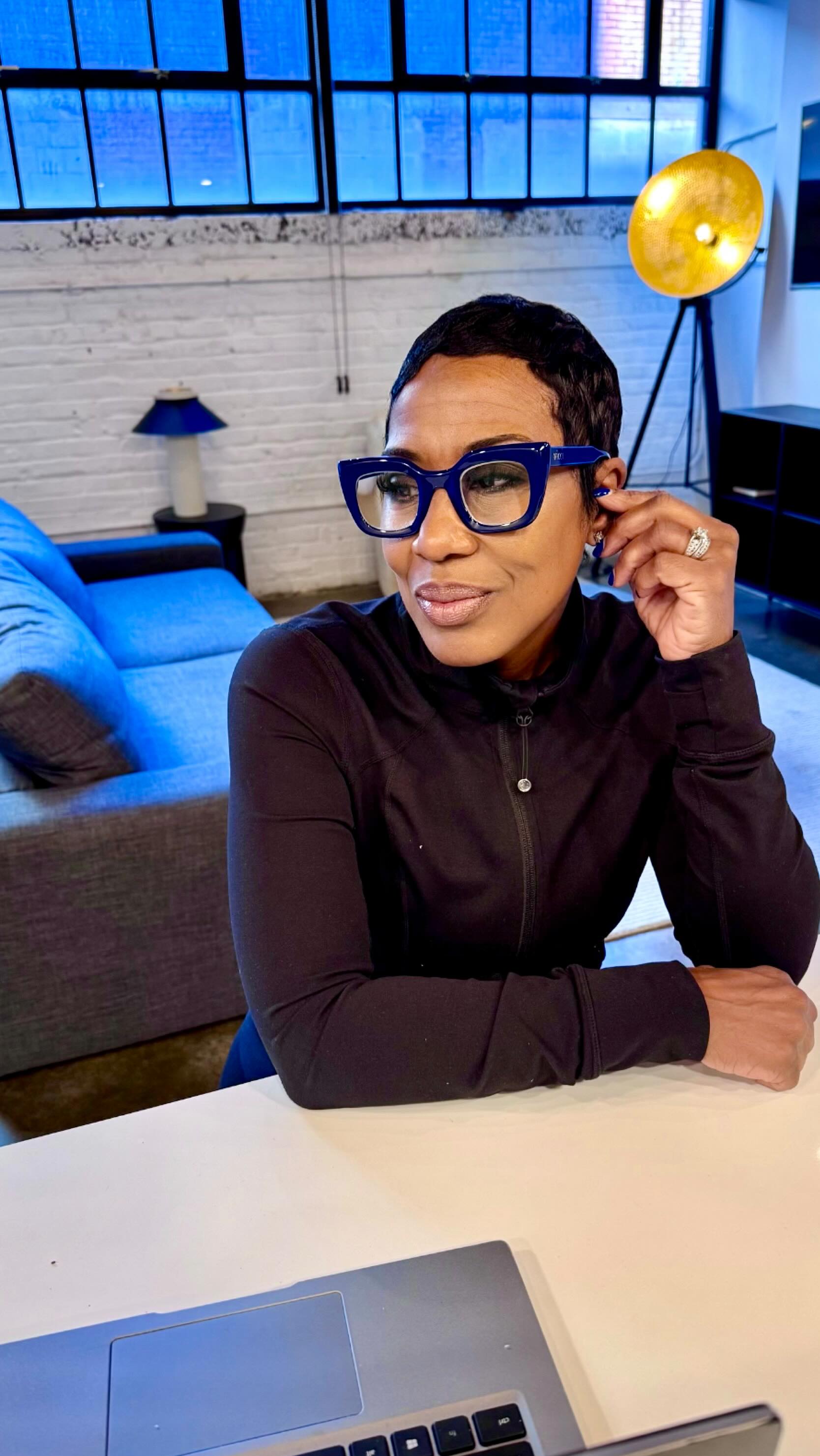 Instagram post by @itsjacqueblue for Vicci Eyewear. Caption reads: [...] Rx Glasses in Midnight Blue from....