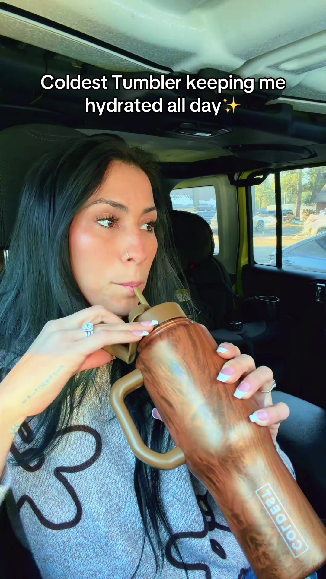 TikTok post by @fer_lifestylee for Coldest. Caption reads: @Coldest 💚.