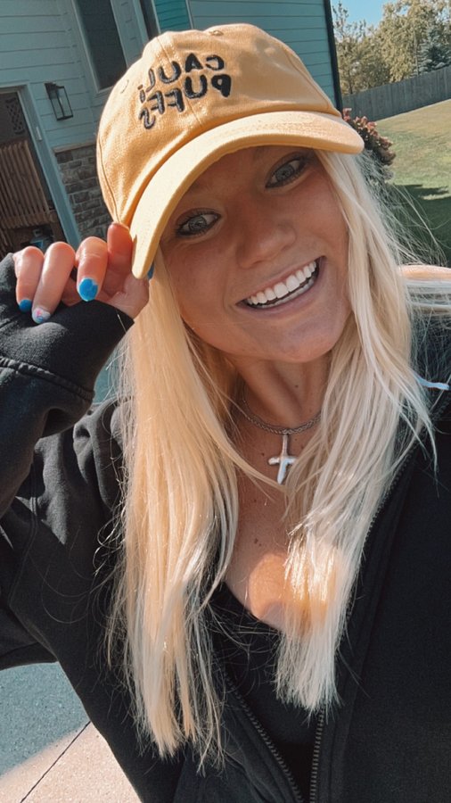 Instagram post by @maren_judisch for CauliPuffs. Caption reads: Y’all!!!

@caulipuffs are an amazing low calorie....