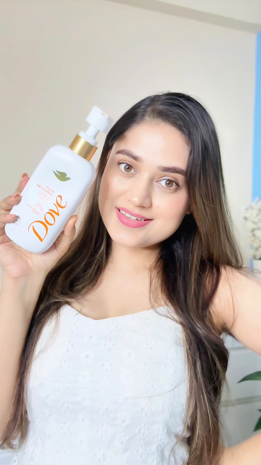 Instagram post by @elitelooks6 for Dove India. Caption reads: your body needs glow try dove glow body wash
Buy....
