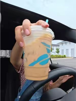 TikTok post by @gisselleperezzz for WolfBox. Caption reads: @WOLFBOX is goated for thisss 🤩🩷 #TikTokShop....