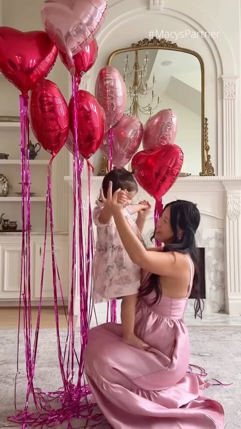 Instagram post by an influencer for Macy's. Caption reads: [...] Valentines outfit round up! 💘@macys is my....