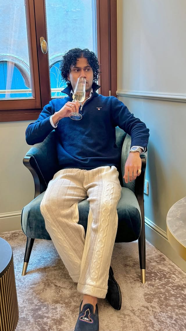 Instagram post by @lander.titus for American Express. Caption reads: [...] pitching for 30K points paid off😭....