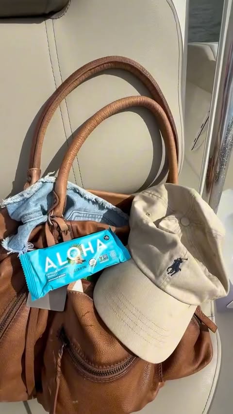 Instagram post by @karleeangel for ALOHA. Caption reads: [...] 
Made even better with my favorite snack....