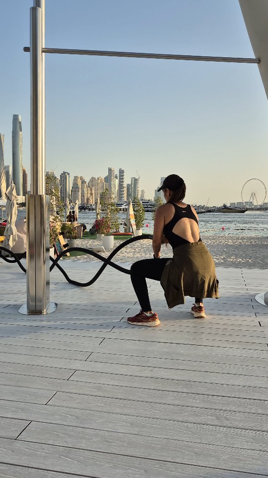 Instagram post by @hay_nah_fit for Optimum Nutrition Egypt. Caption reads: Summer may be slipping away, but Optimum Nutrition....