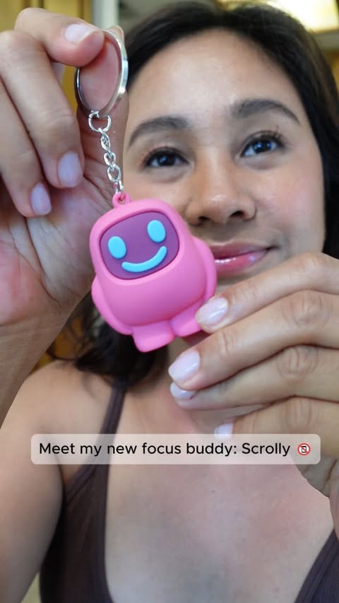 Instagram post by @willworkformascara for Stack Influence. Caption reads: [...] Scrolly! Gifted by @scrolly_buddy....