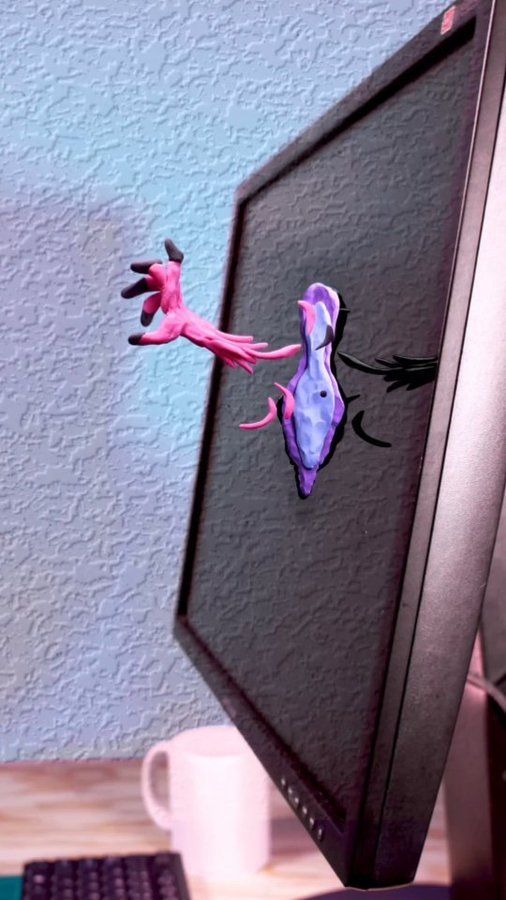 Instagram post by @franticframes for Apex Legends. Caption reads: [...] portals are getting out of hand.......