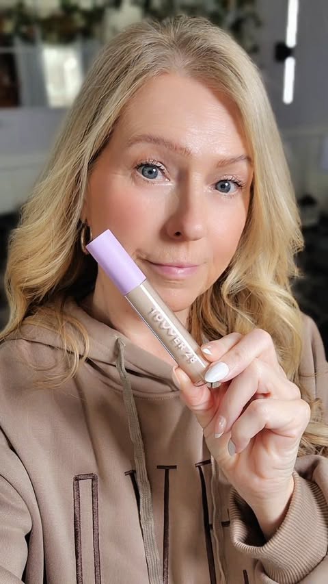 Instagram post by @beautybybev101 for Tower 28 Beauty. Caption reads: [...] that actually looks like real skin.....