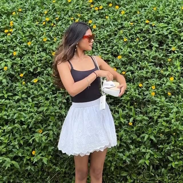 Instagram post by @r.h.e.a for Accessorize. Caption reads: feeling pretty with @accessorizeindiaofficial....