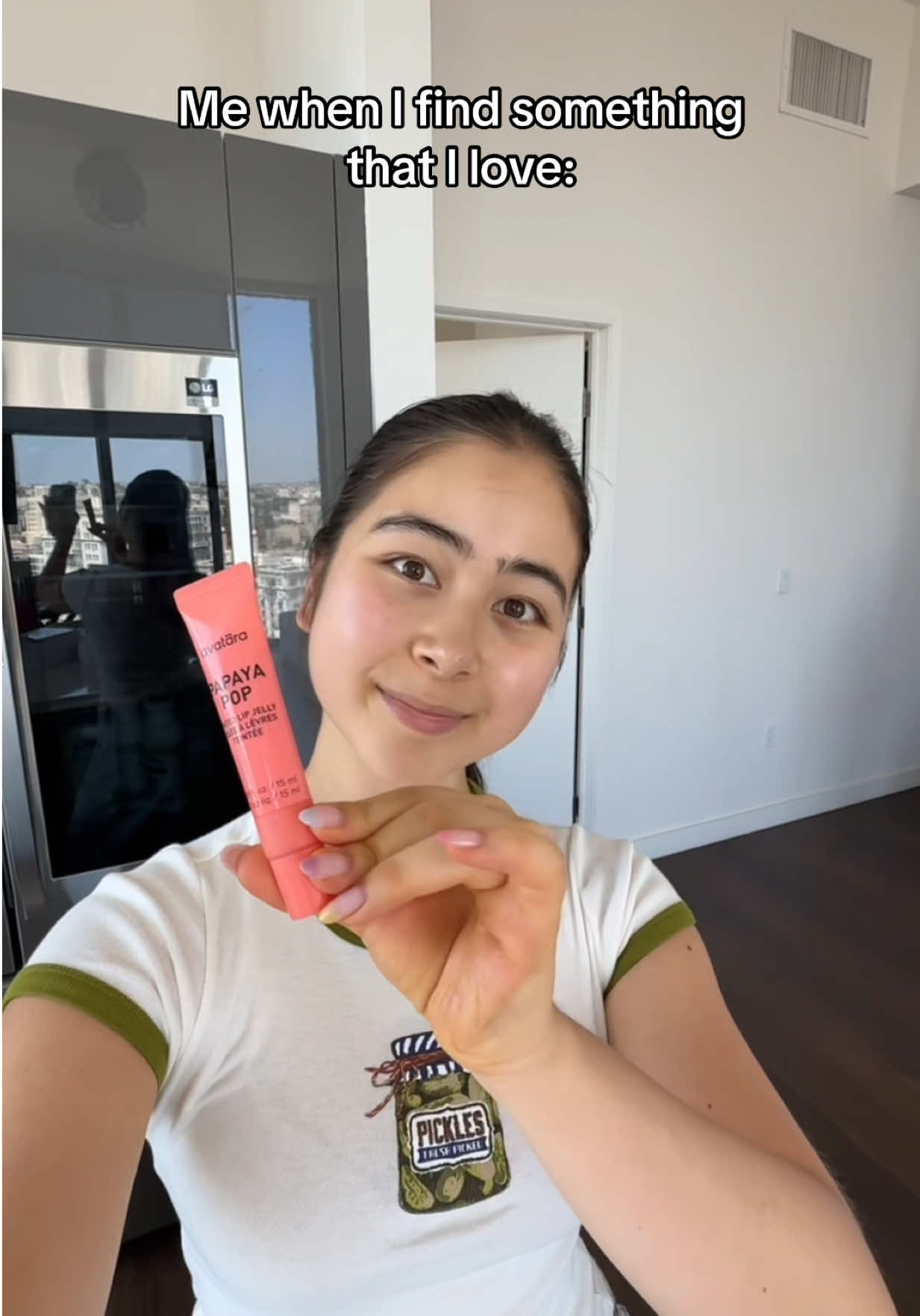 TikTok post by @sofimanassyan for Avatara Skin. Caption reads: [...] for 20% OFF ❤️ Or you can find @Avatara Skin....