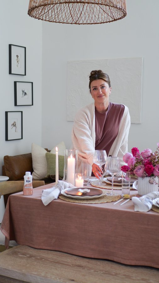 Instagram post by @lauren.saylor for Rit Dye. Caption reads: [...] your old pieces new life with a little....