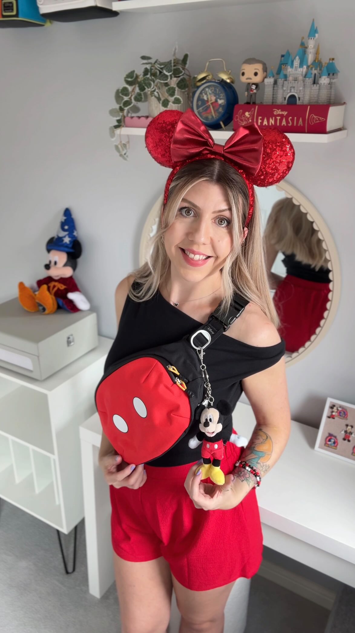 Instagram post by @magicwithclo for Orbitkey. Caption reads: NEW - Disney x Orbitkey Unboxing 🐭🔑❤️✨ @orbitkey....