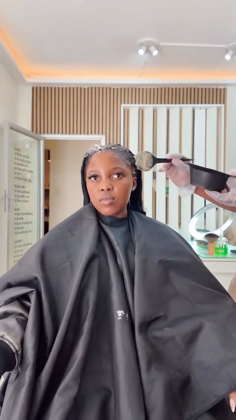 Instagram post by @sweeettrevenge for Garnier. Caption reads: [...] grey and lifeless, so I went in for a....