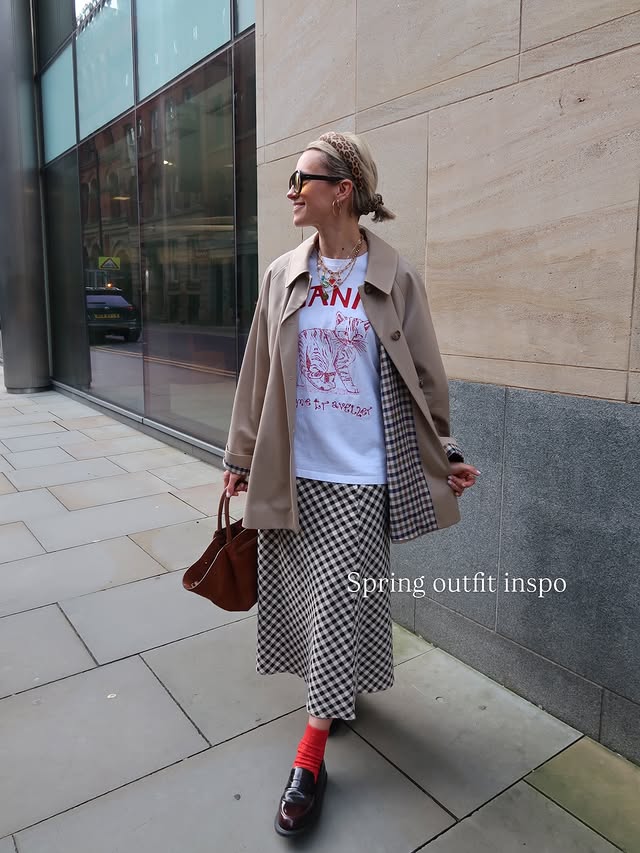 Instagram post by @goodmannersstyle for Sister Jane. Caption reads: Briefly tried no socks which tbh didn’t last long....