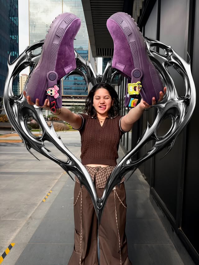 Instagram post by @vandanaxzoro for Crocs. Caption reads: Cro-nically online

#ad #crocsindia.