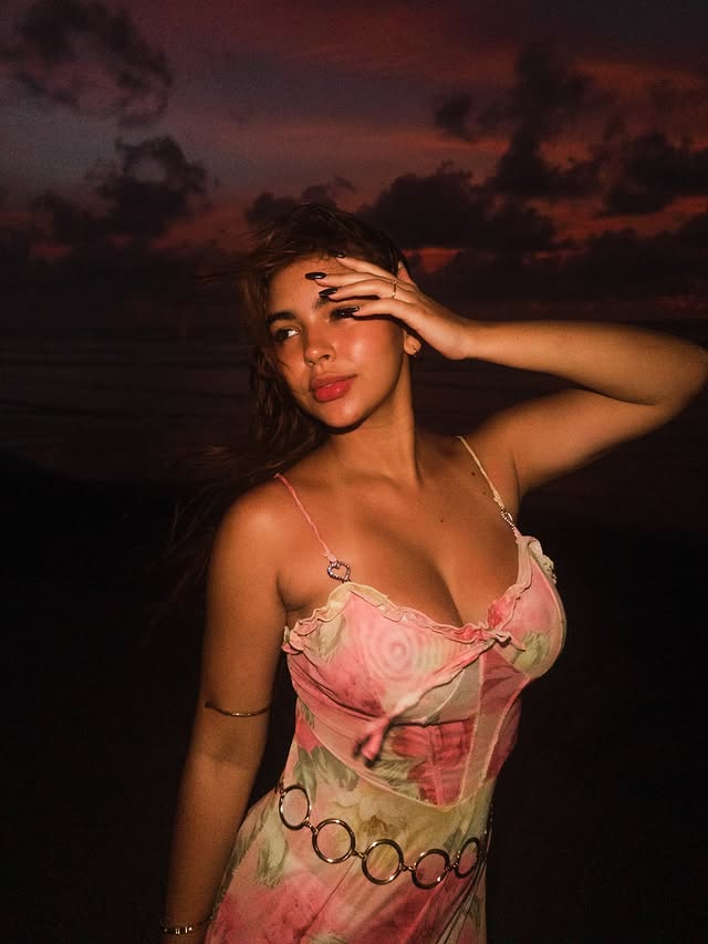 Instagram post by @lakaryofficial for SHEIN. Caption reads: Mar & Yo 🌊🌅 Simply download SHEIN App to search....