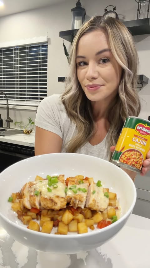 Instagram post by @cookwithjessss for Del Monte. Caption reads: [...] together in about 30 minutes. I used Del....