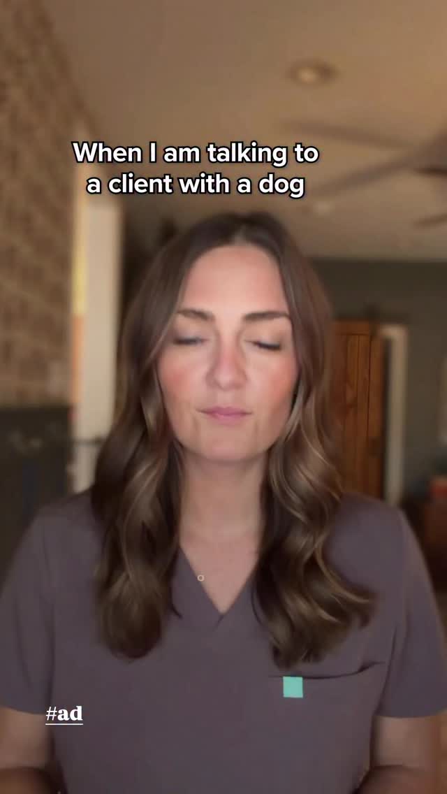 Instagram post by @drmollysays for Zoetis Petcare. Caption reads: #ad Studies show up to 40% of dogs live with pain....