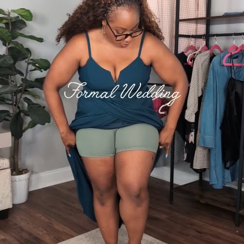 Instagram post by @kamexplainsitall for Thigh Society. Caption reads: The weather's starting to feel like brunch on a....