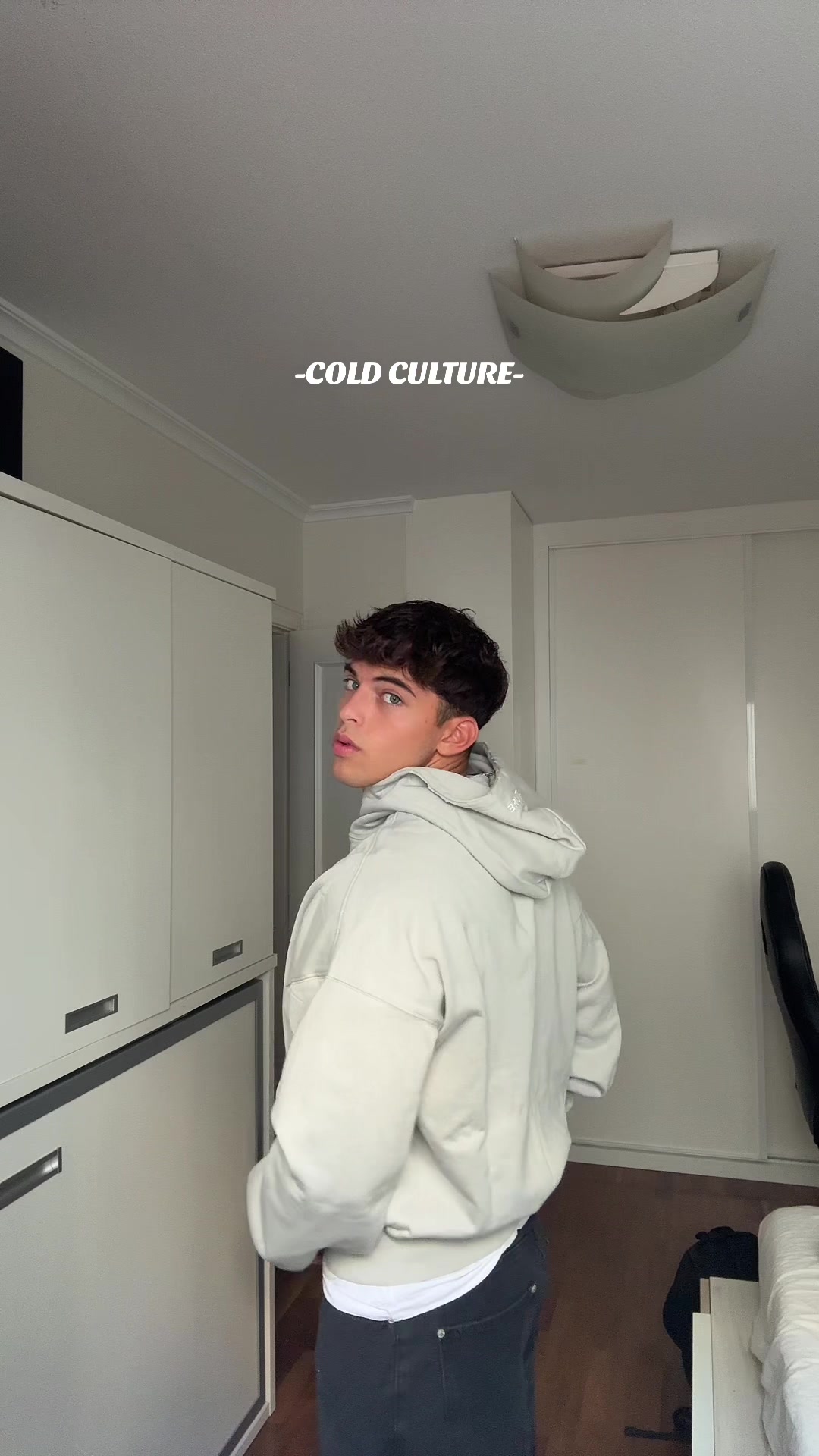 TikTok post by @1naacho for Cold Culture. Caption reads: @Cold Culture 🩶🤍.