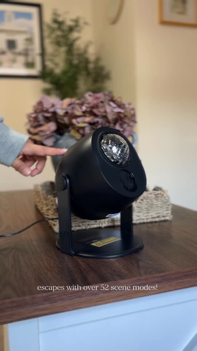 Instagram post by @silv.wassumz for Govee. Caption reads: ✨ Turning ordinary nights into something....