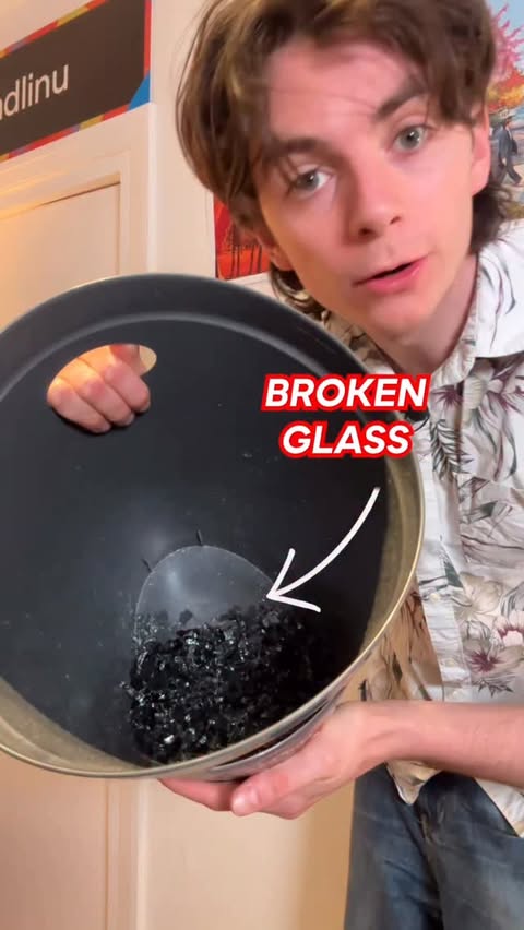 Instagram post by @badlinuu for CORSAIR. Caption reads: Thank you @corsair for the case, I would be done....