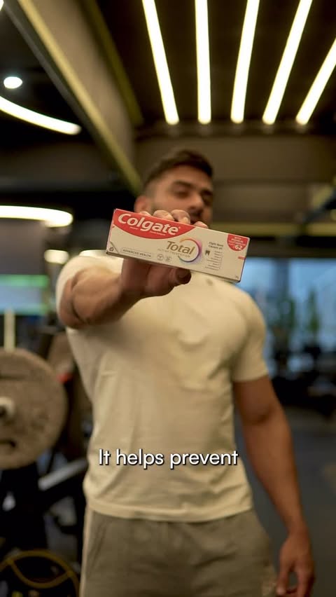 Instagram post by @ashiqsulaiman for Colgate. Caption reads: [...] overall performance. That’s why I use....